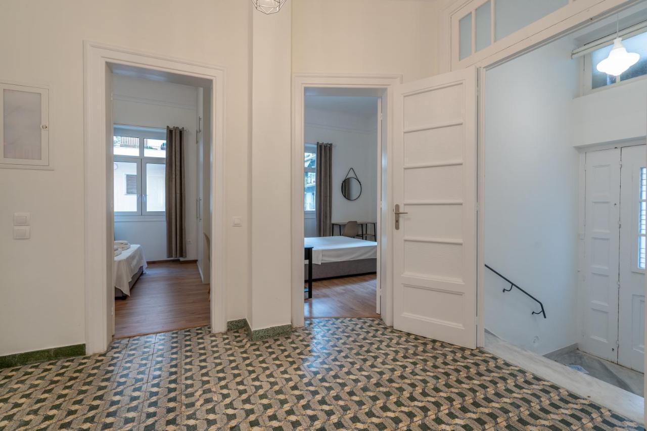 Charming 3bd Apt. Close To Metro Apartment